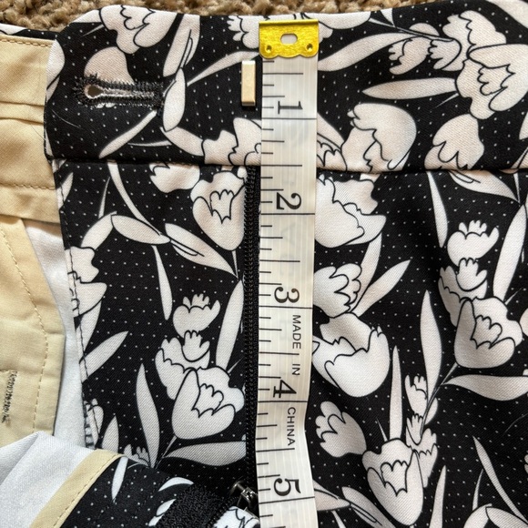 Peter Millar Woman’s Golf Shorts Black White Size 8 - Picture 8 of 11